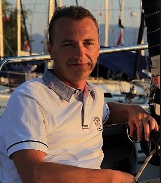 Андрей Оливейра - тренер по бинарным опционам